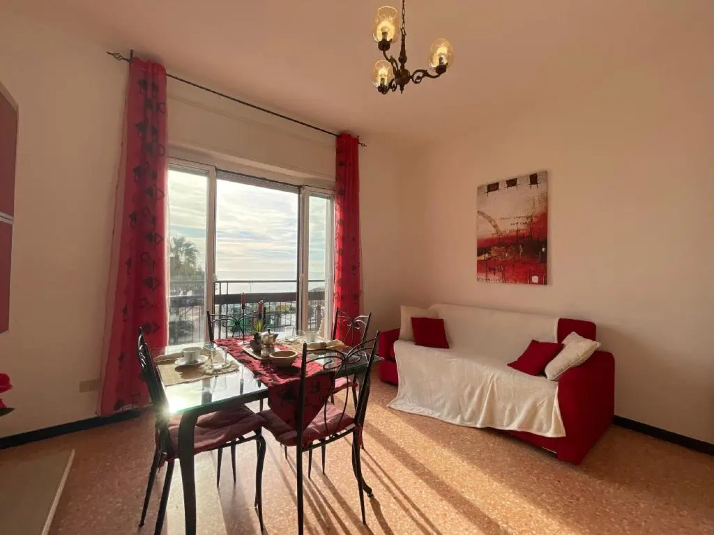 Piazza Doria 3 e 4 Locali Di fronte al Mare