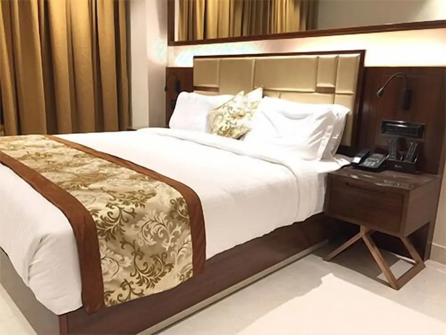 Vybrant Hotels