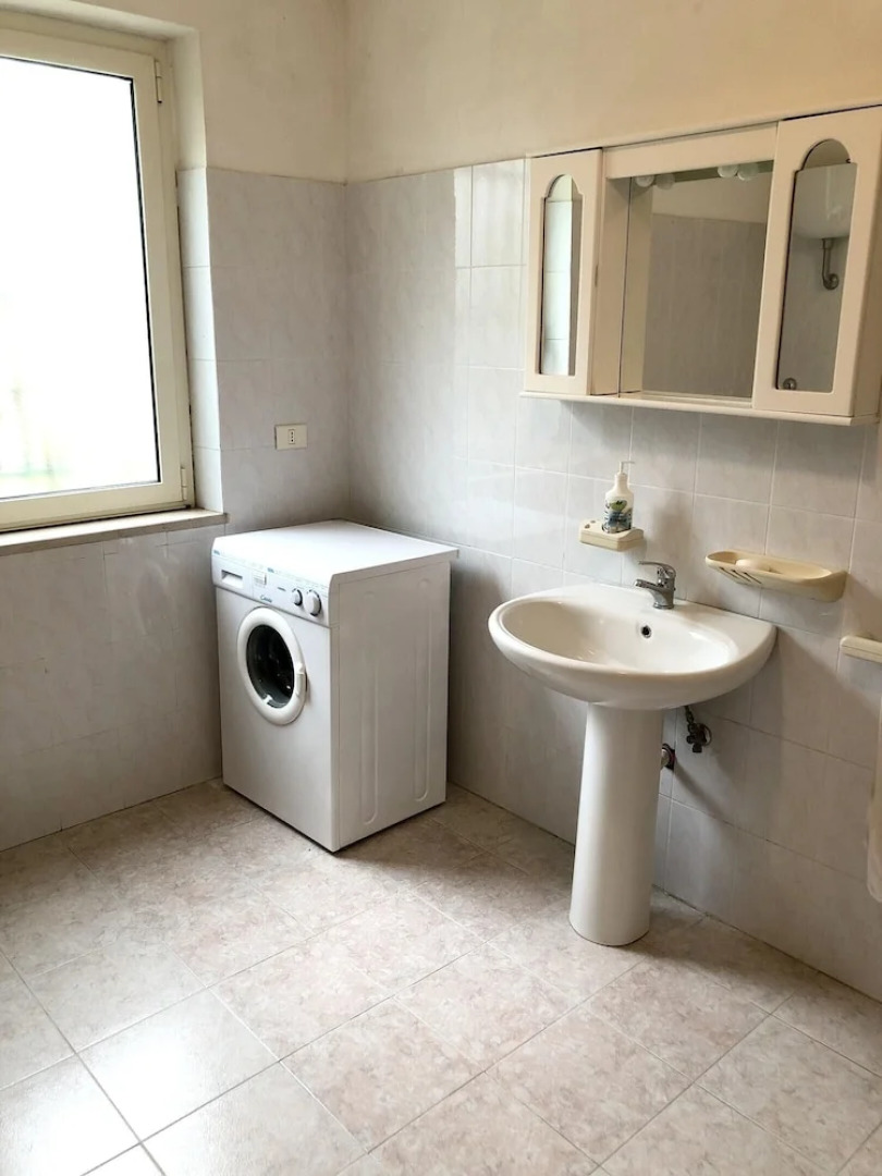 House With 3 Bedrooms in Montenero di Bisaccia, With Wonderful sea Vie