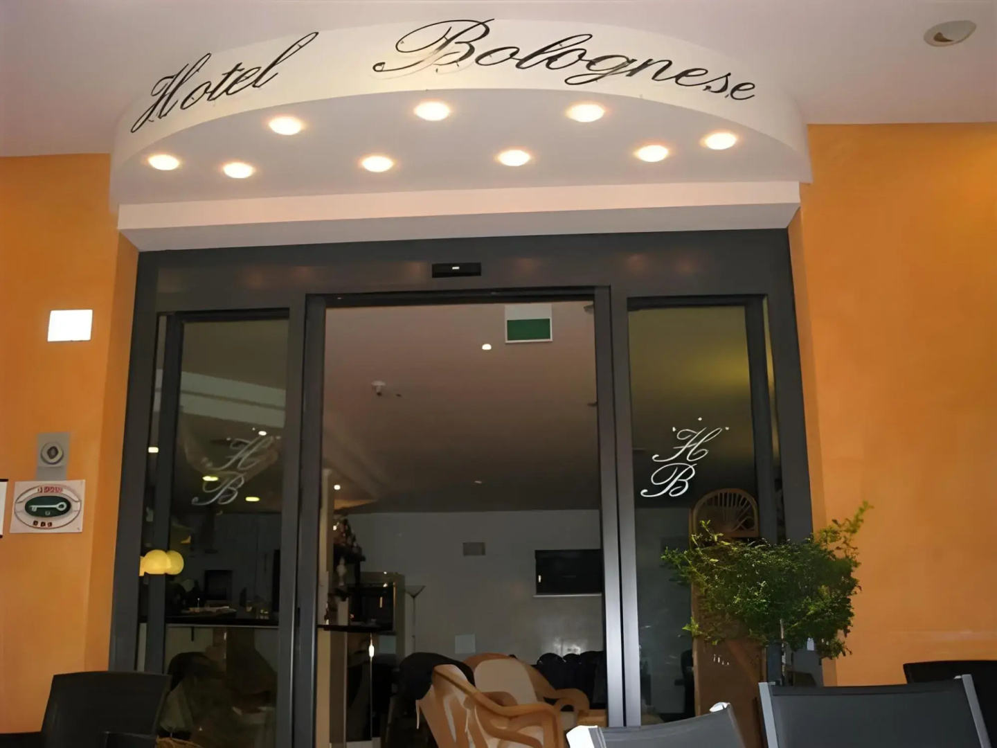 Hotel Bolognese
