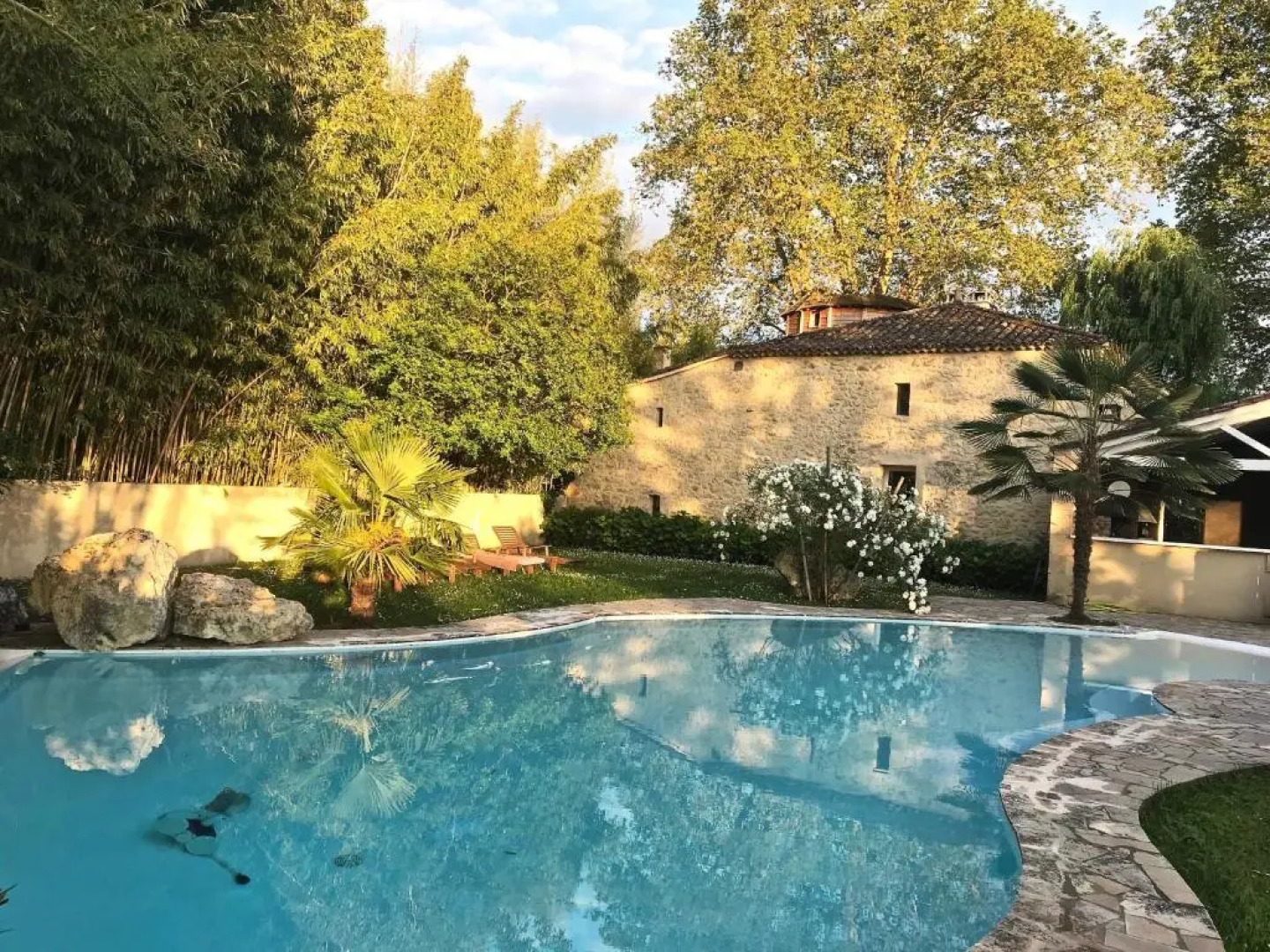 Moulin de Rioupassat Chambres d'Hôtes de Charme