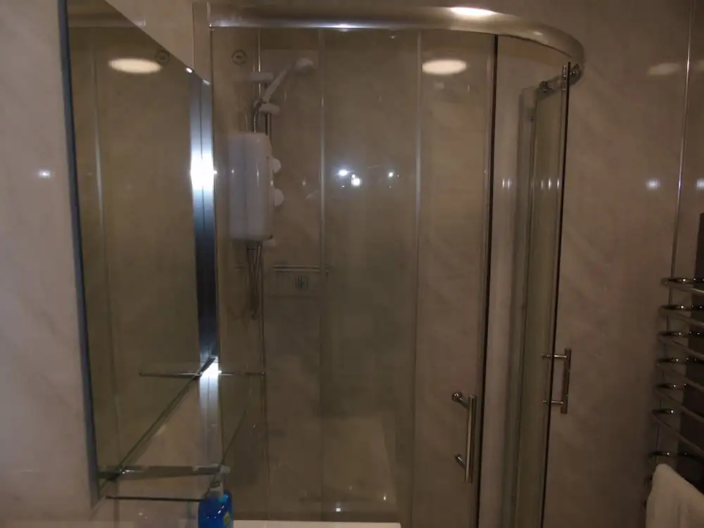 Captivating 1-bedroom Apartment in Bolton