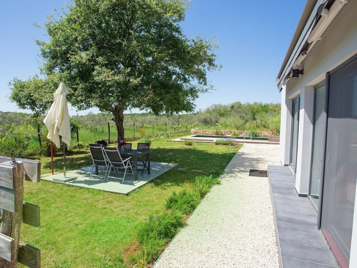 Modernly Decorated Cottage House Ideal for Quiet and Relaxed Holiday