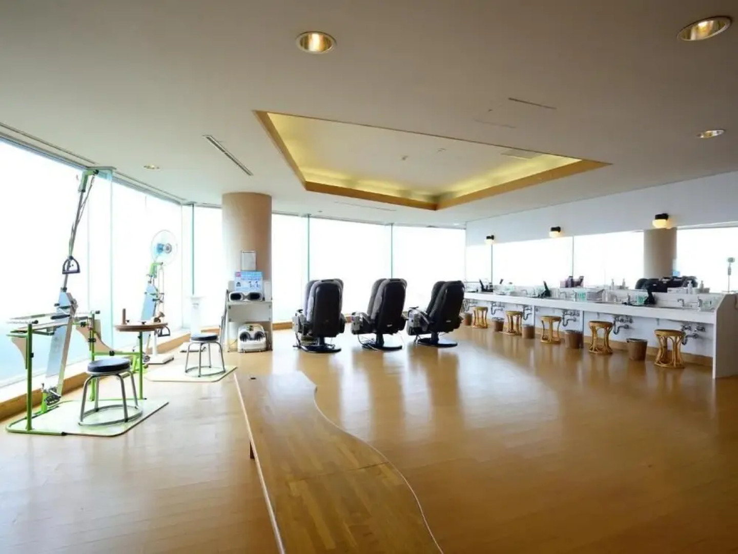 Guest House FUJI-HAKONE LAND - Hostel