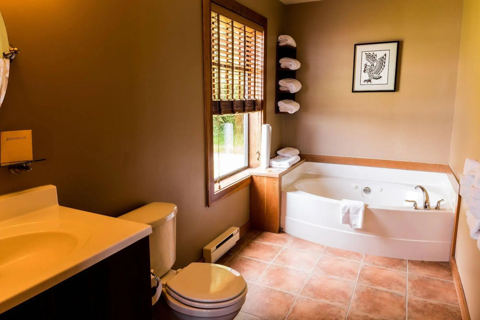 Tsa-Kwa-Luten Lodge