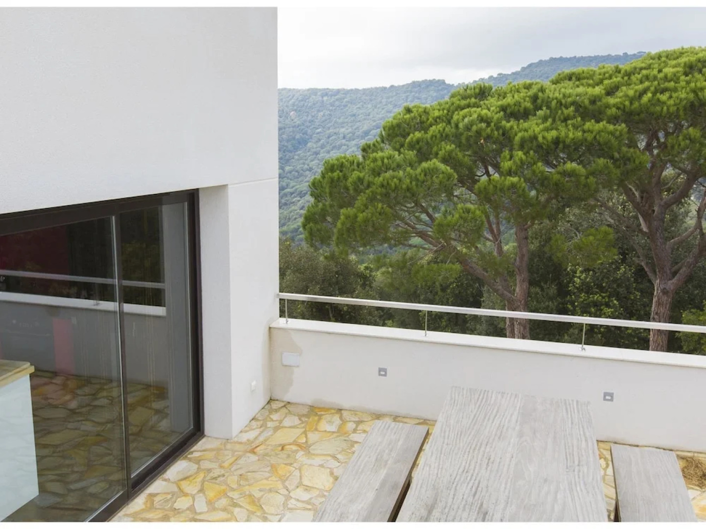 Modern Holiday Home in Sant Andreu de Llavaneres with Swimming Pool