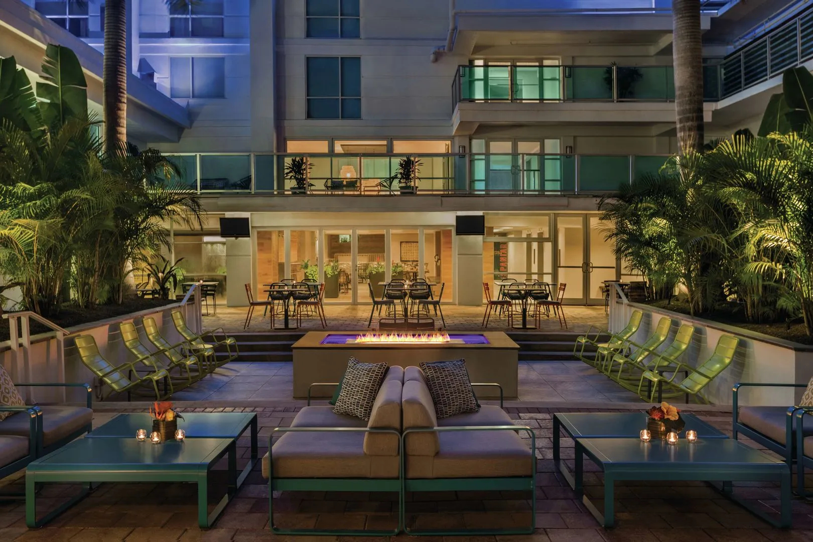 Hotel Alba, Tapestry Collection by Hilton