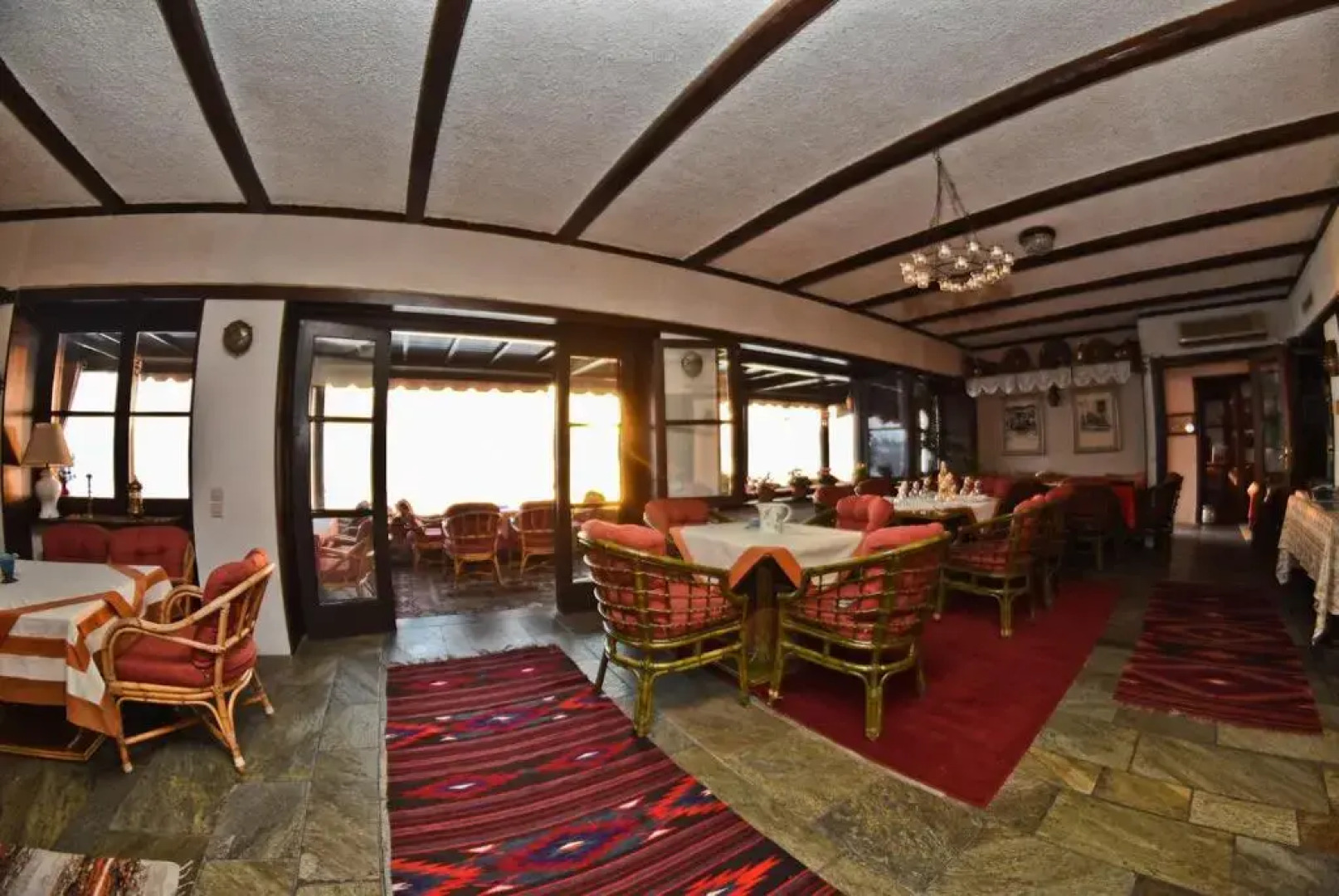 Maistrali Hotel