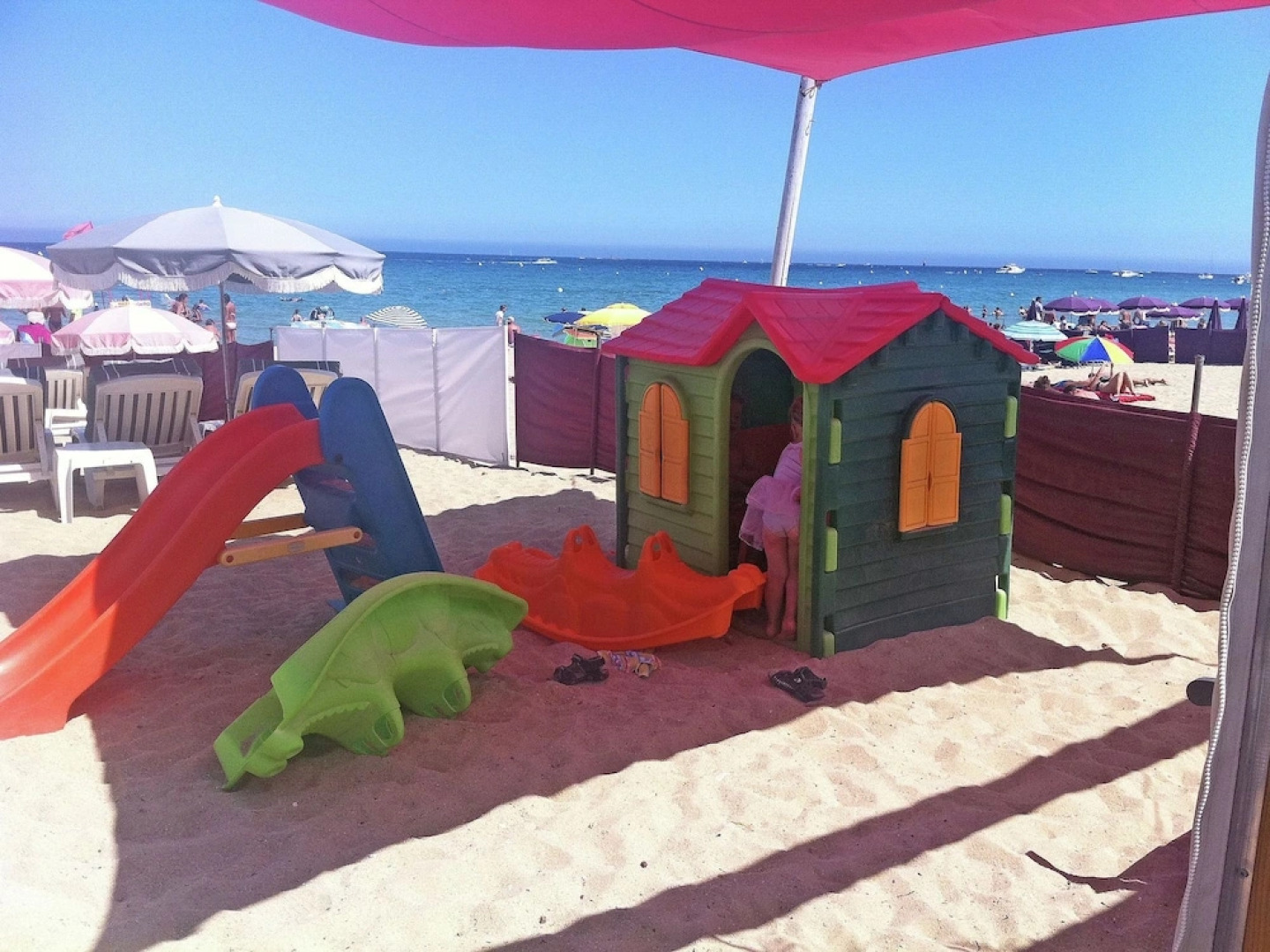 Villa with air conditioning, private pool in Provence, half an hour drive from the beach