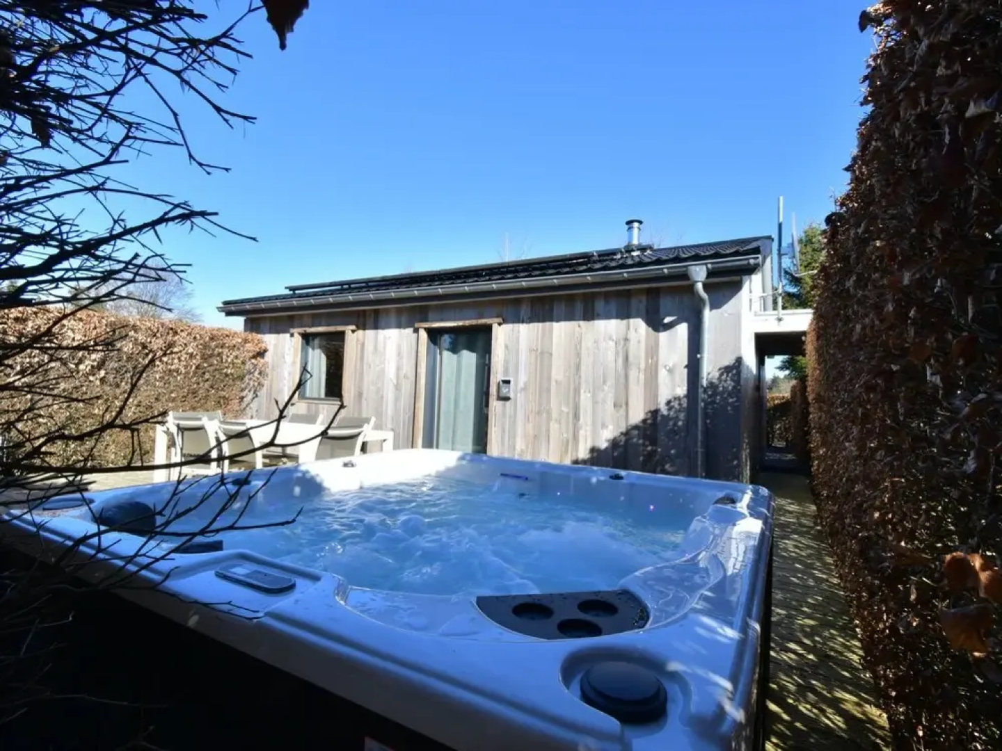 Luxurious Bungalow in Bullange with Hot Tub