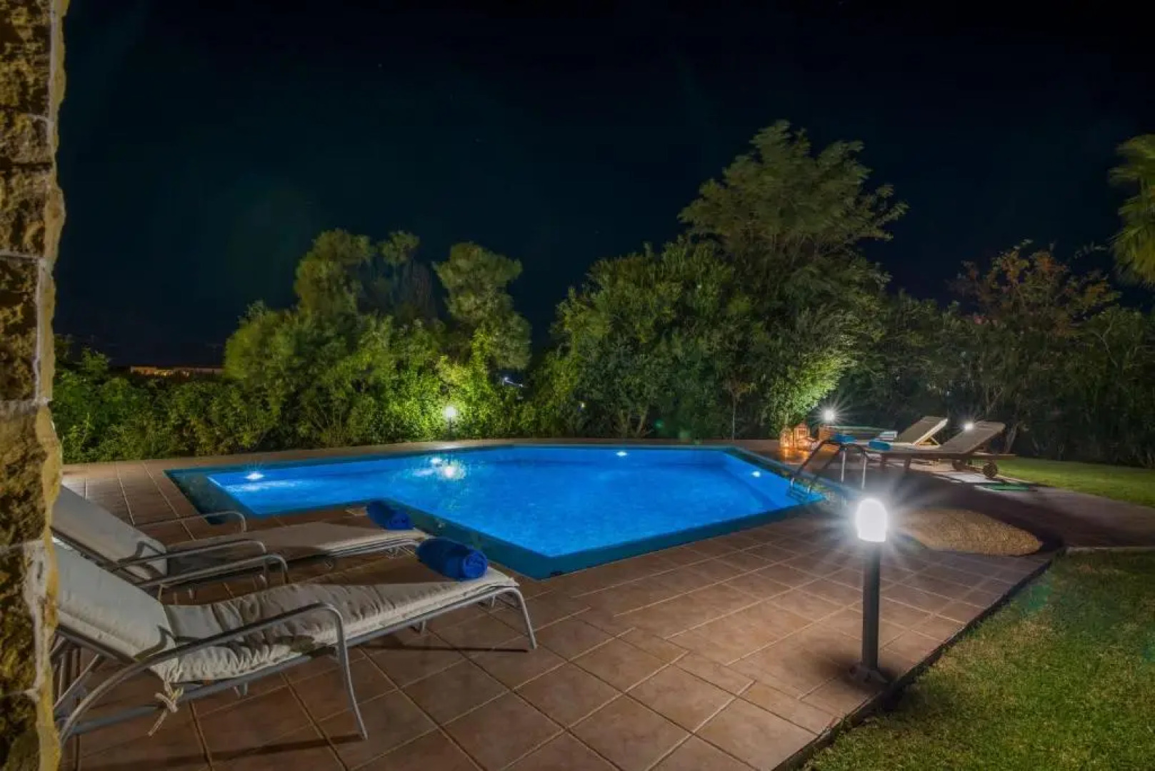 Exclusive Crete Villa Villa Alexia 4 Bedrooms Large Lawned Gardens Chania