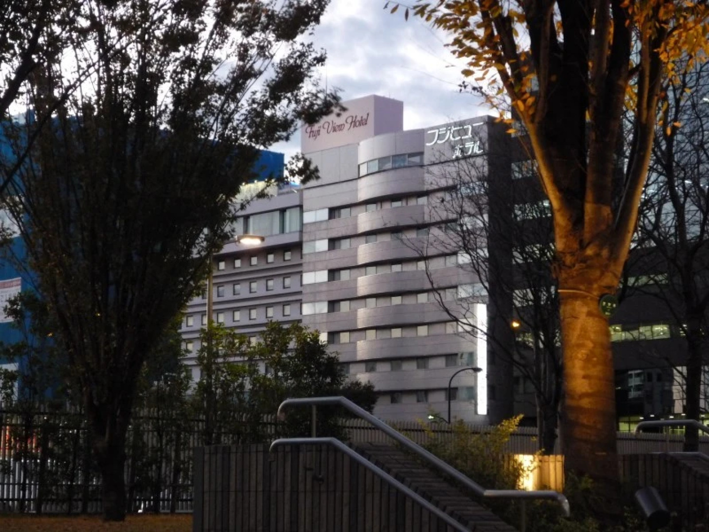 Shin Yokohama Fuji View Hotel Spa & Residences