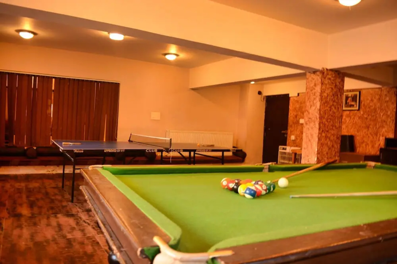 Hotel Pine Spring Gulmarg