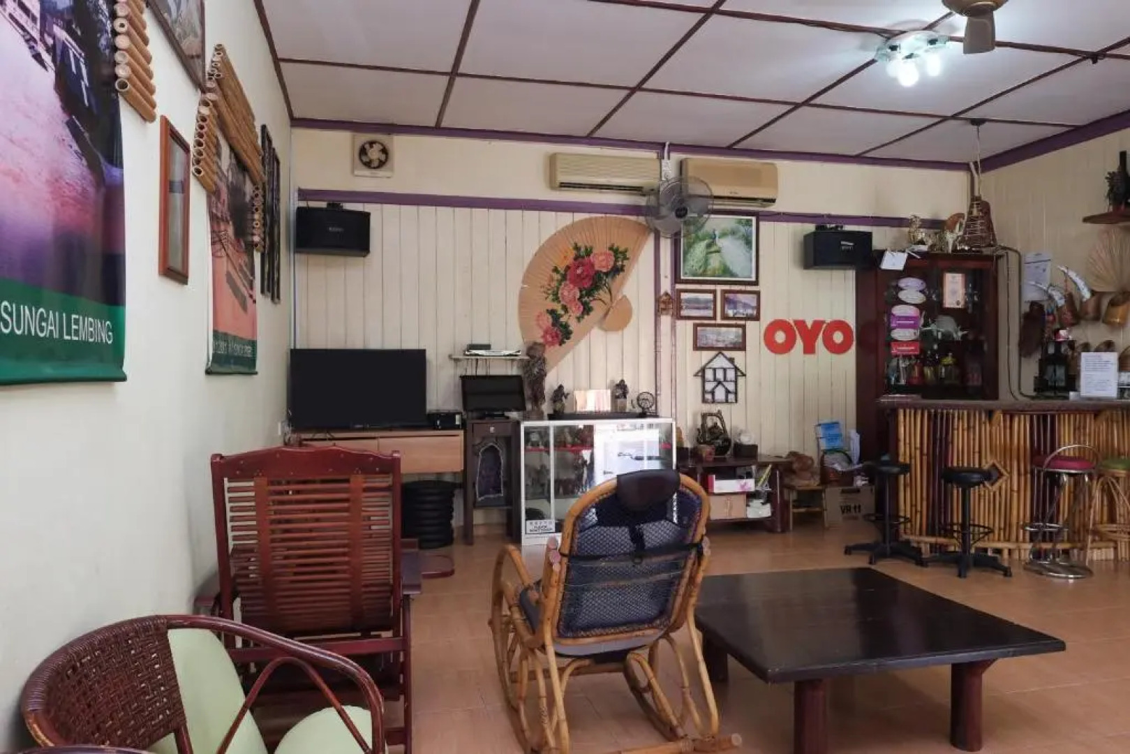 Oyo 89928 Acf Guest House