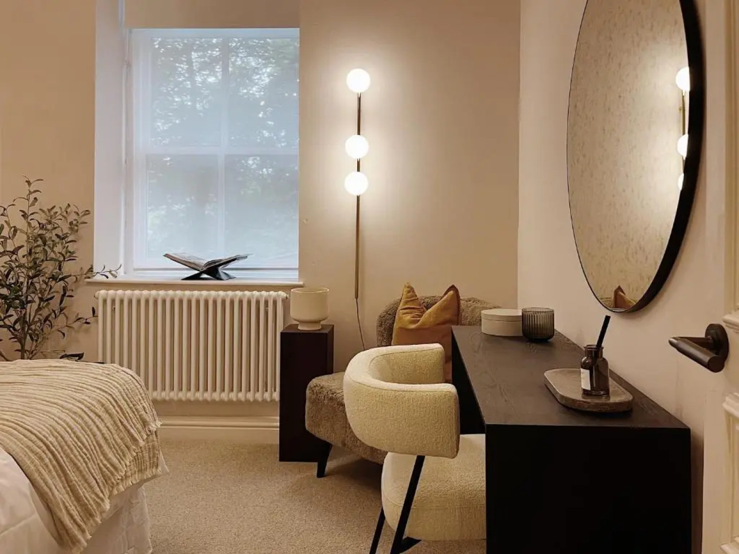 Luxury 2 Bedroom Flat in Central Todmorden