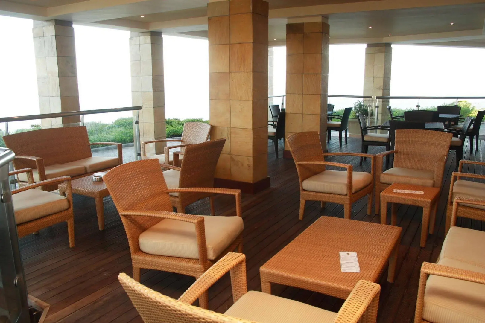 Pinnacle Point Beach and Golf Resort