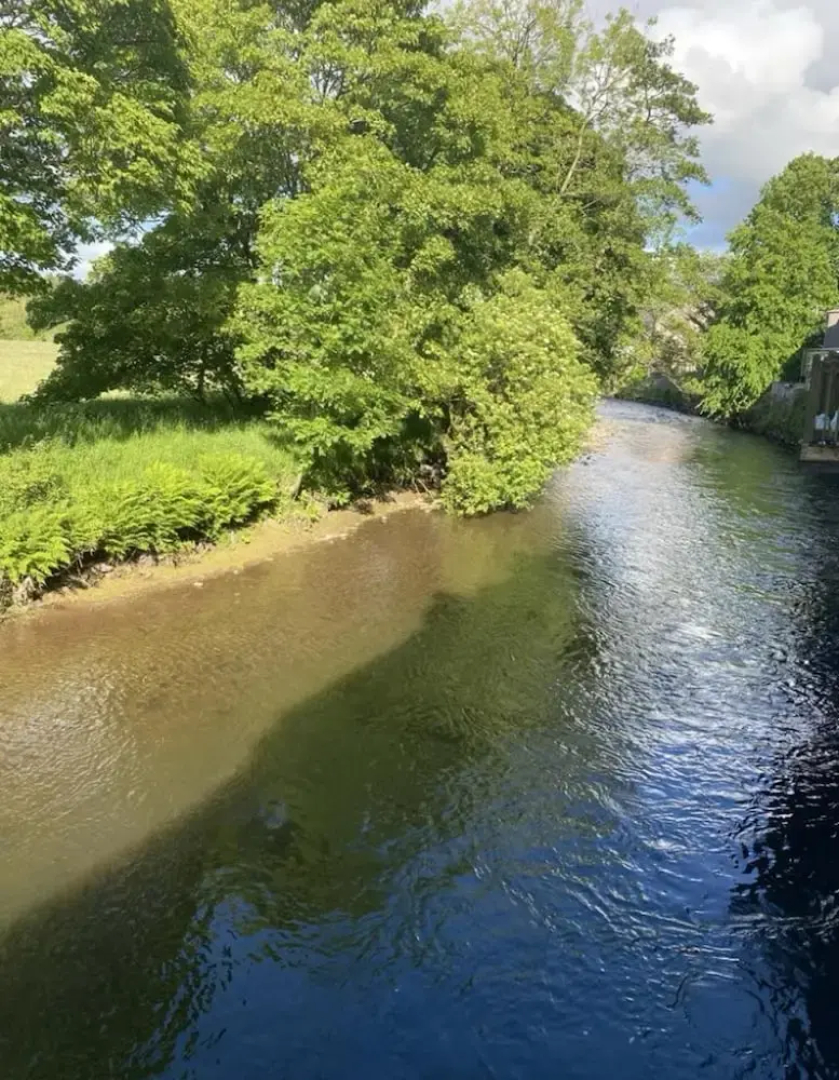 Riverbank Cottage River Ehan, Double Balcony