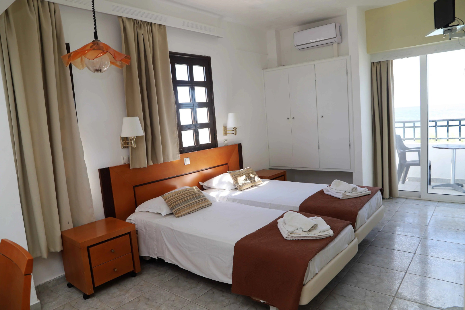 Seaside Beach Marmari Hotel