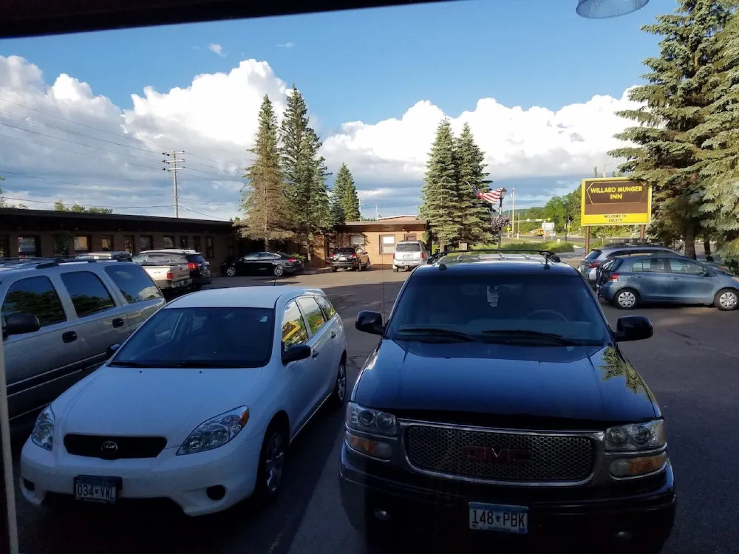 The Willard Munger Inn