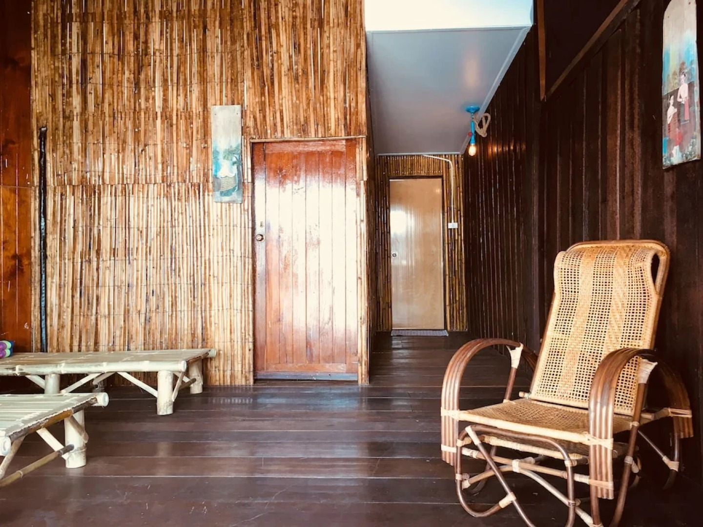 River House at Wat-Yai