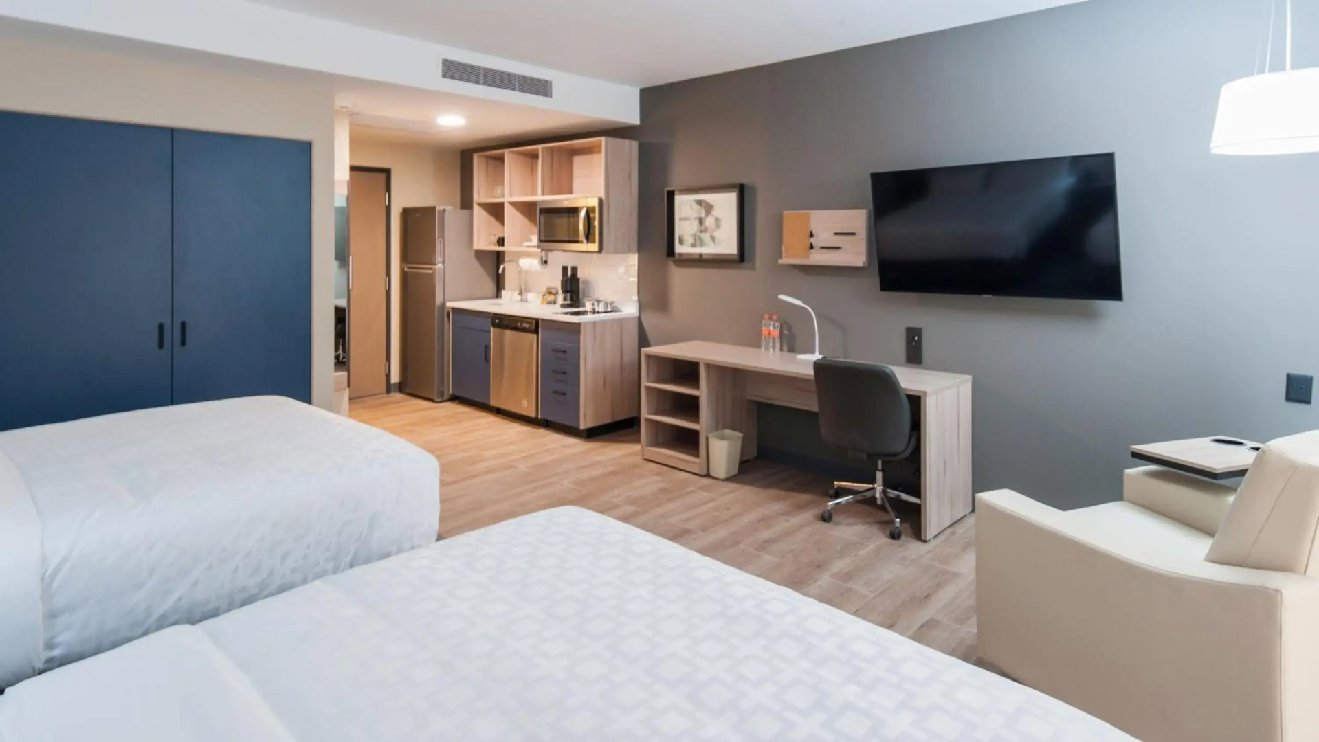 Candlewood Suites Guadalajara Galerias