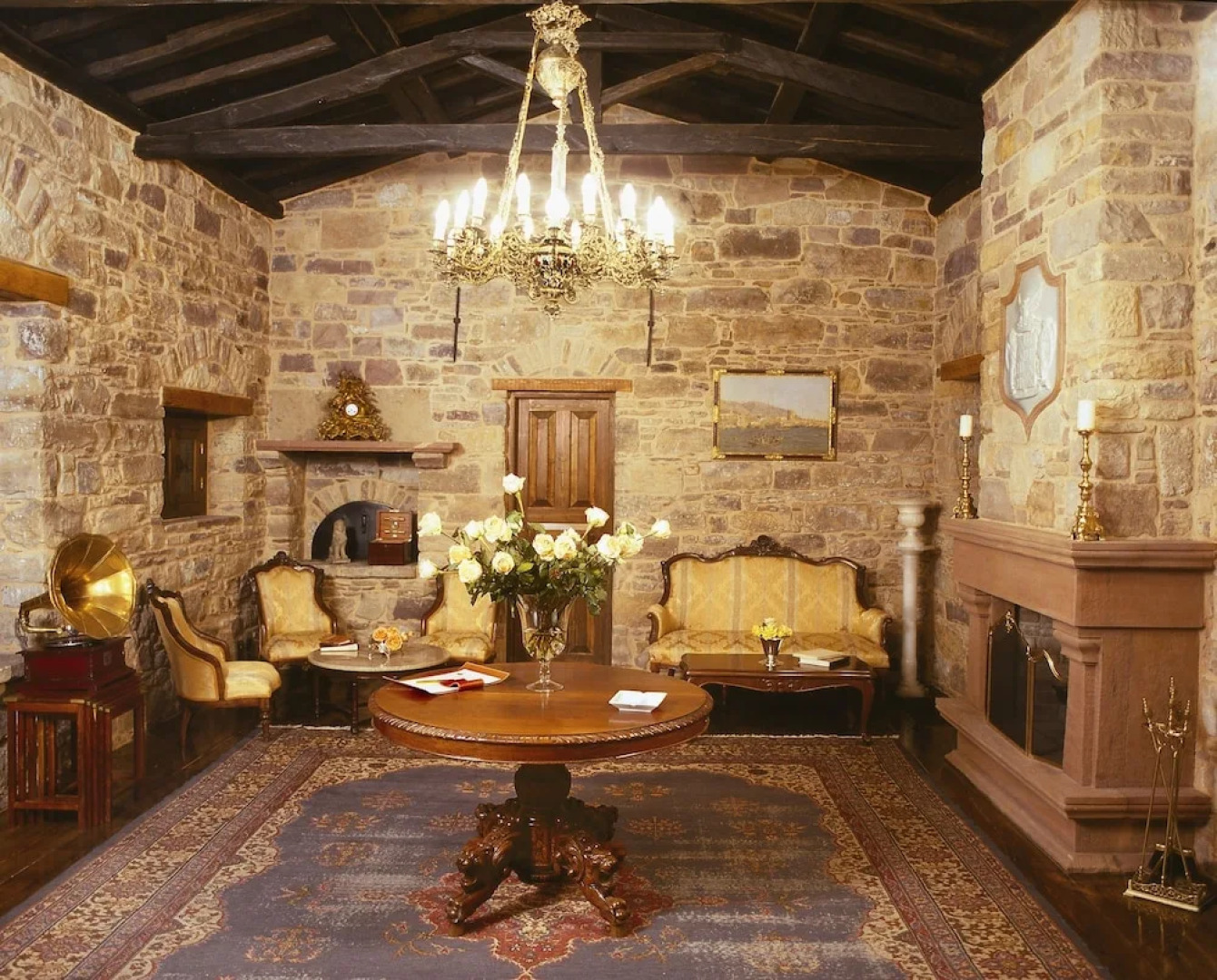 Argentikon Luxury Suites