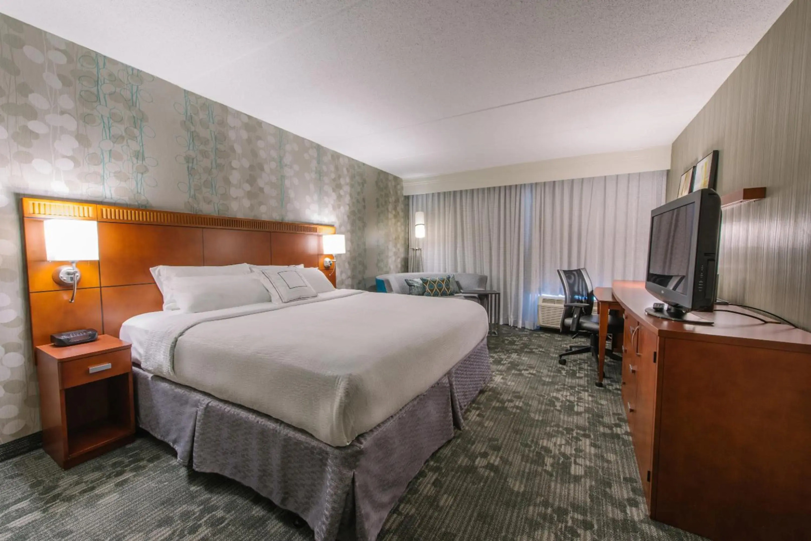 Courtyard by Marriott Nashua
