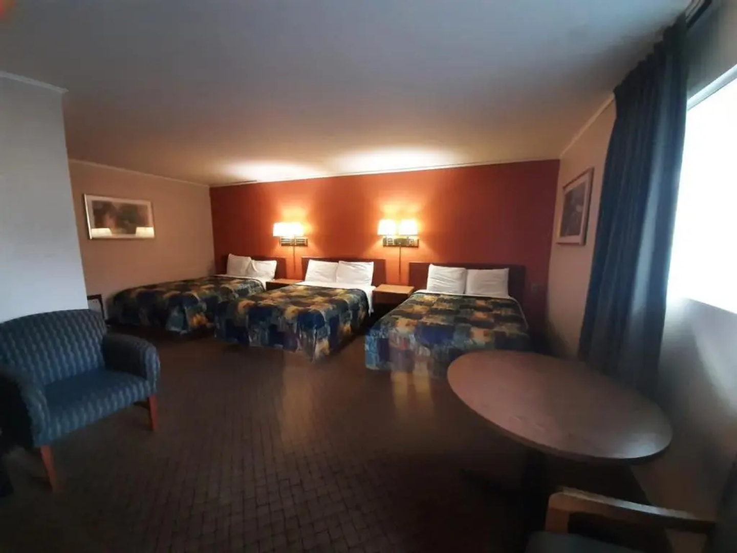 Happy Stay Inn