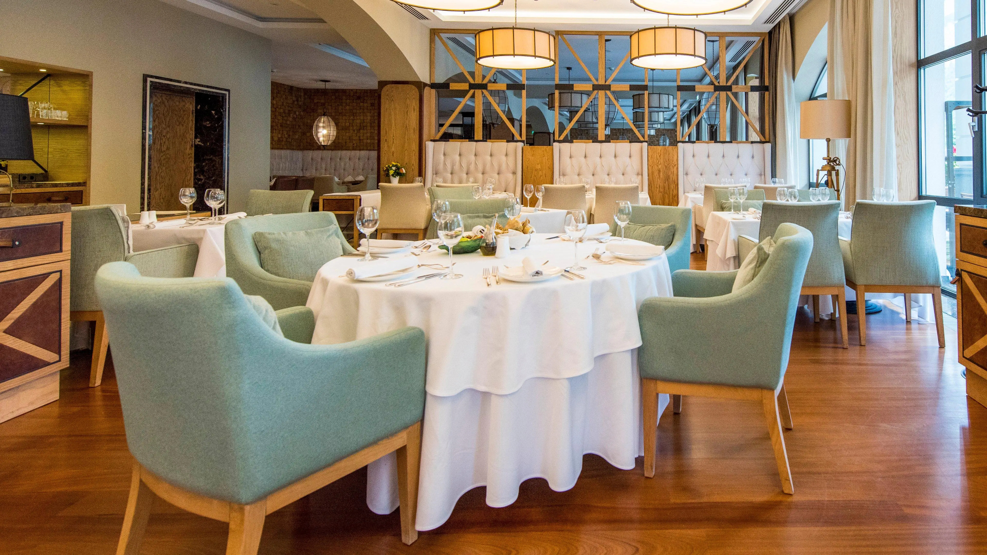 Отель Crowne Plaza Borjomi by IHG