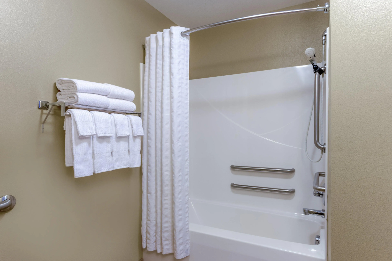 Candlewood Suites Minot by IHG