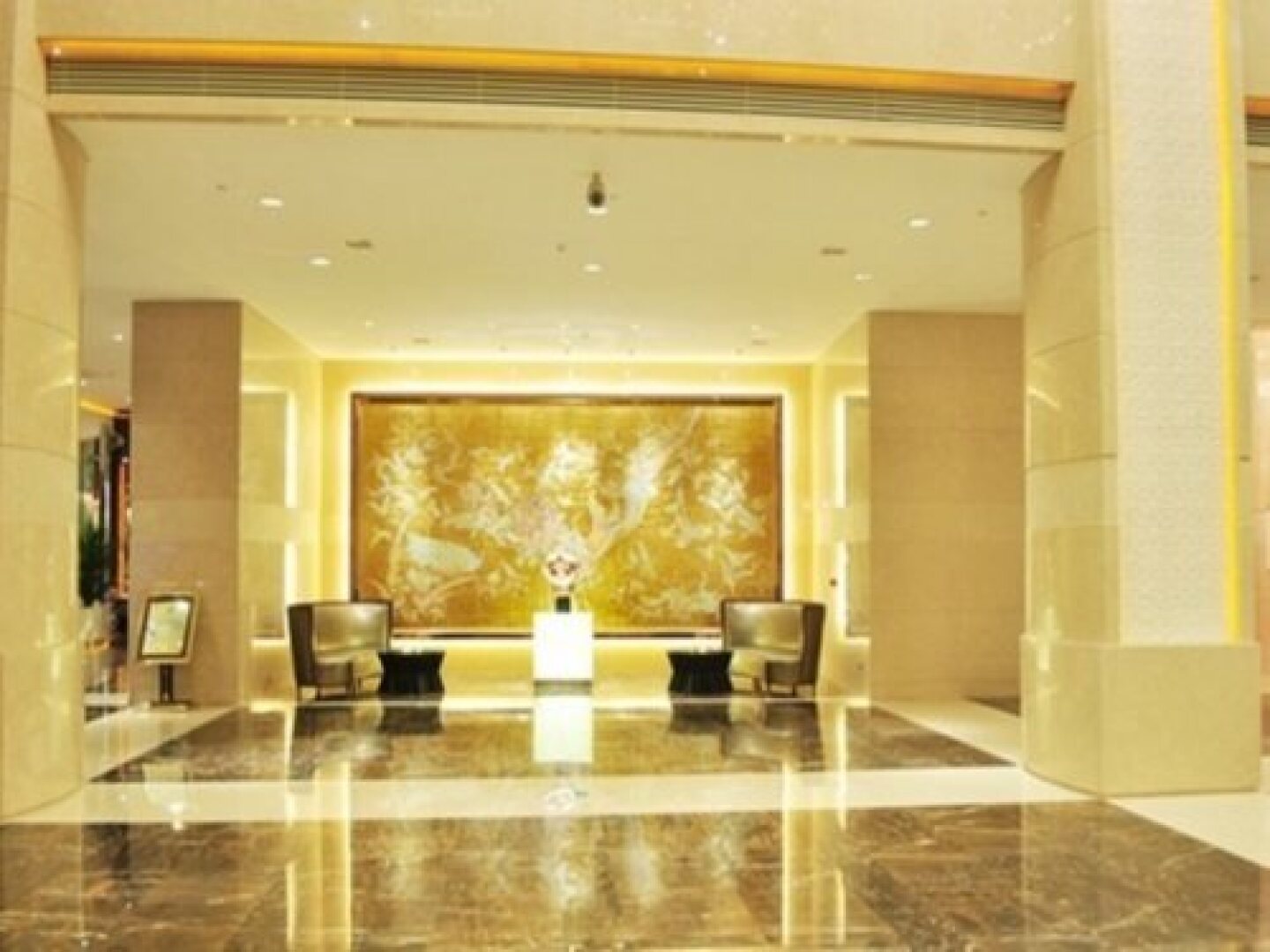 Tiancheng Grand Hotel