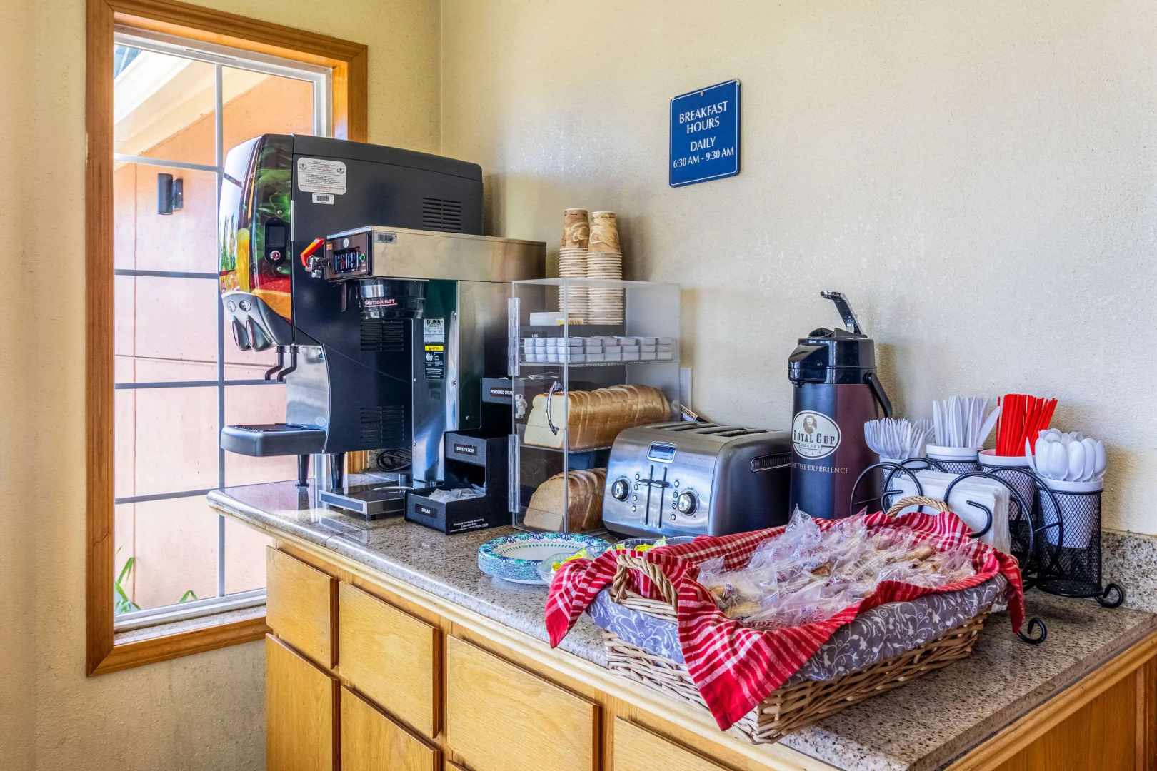 Rodeway Inn & Suites Portland West - Beaverton