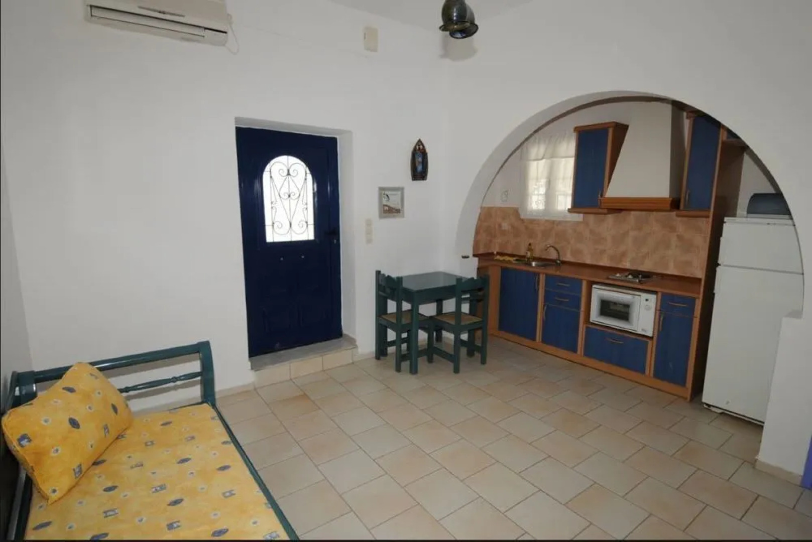 Bofor Studios & Rooms