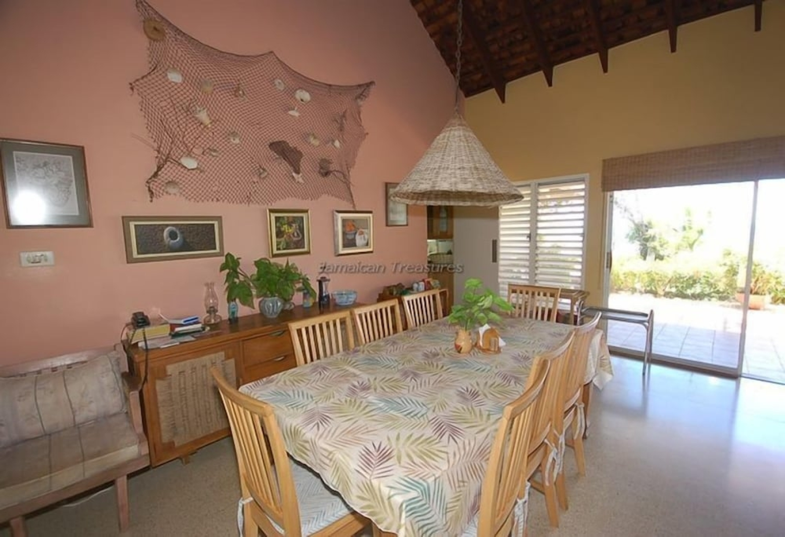 Ebb Tide, 4BR by Jamaican Treasures