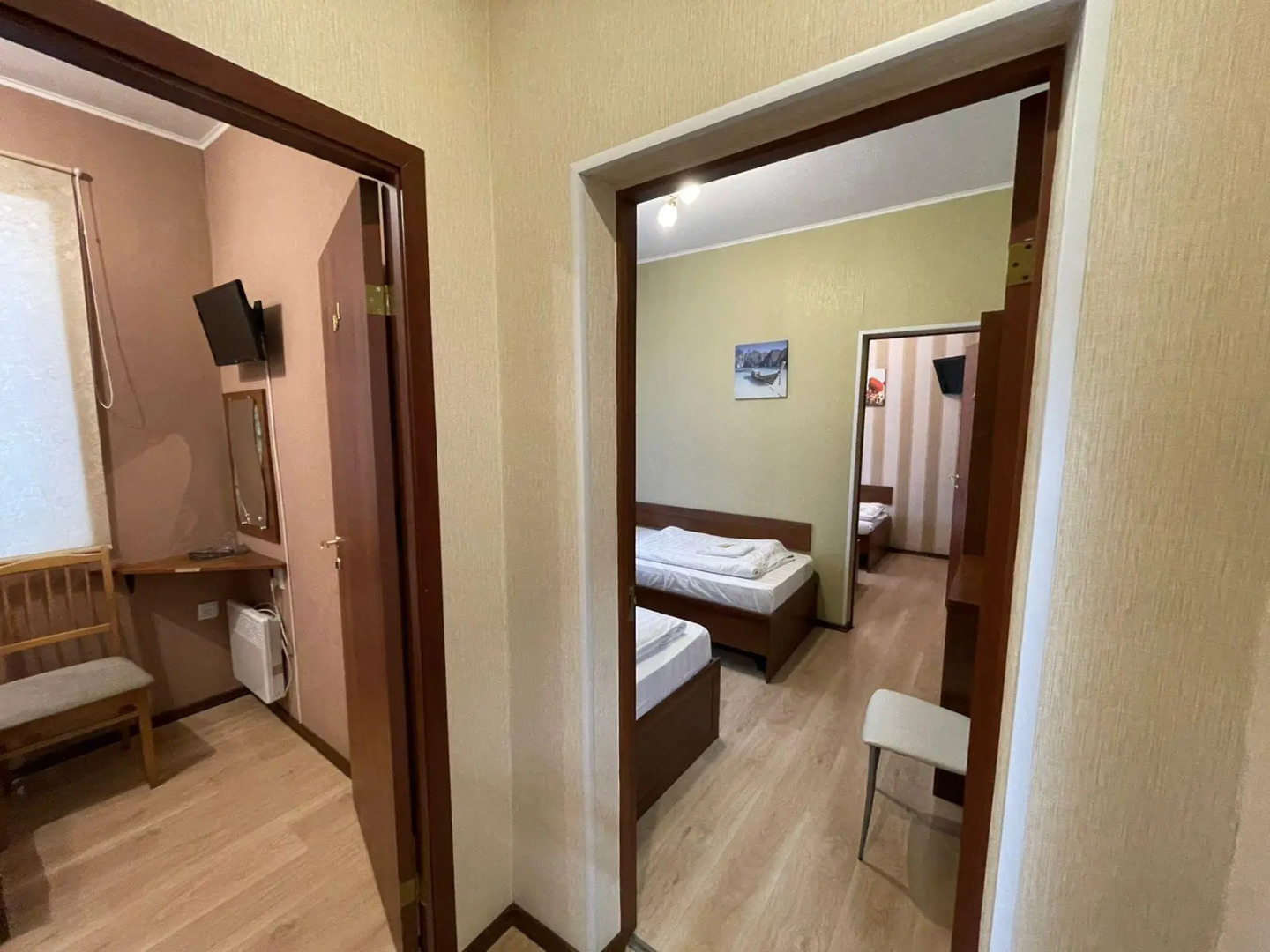 Отель «Белый Сад»