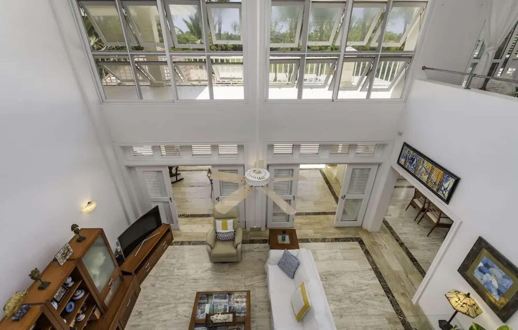 5-star villa near Playa Blanca Beach