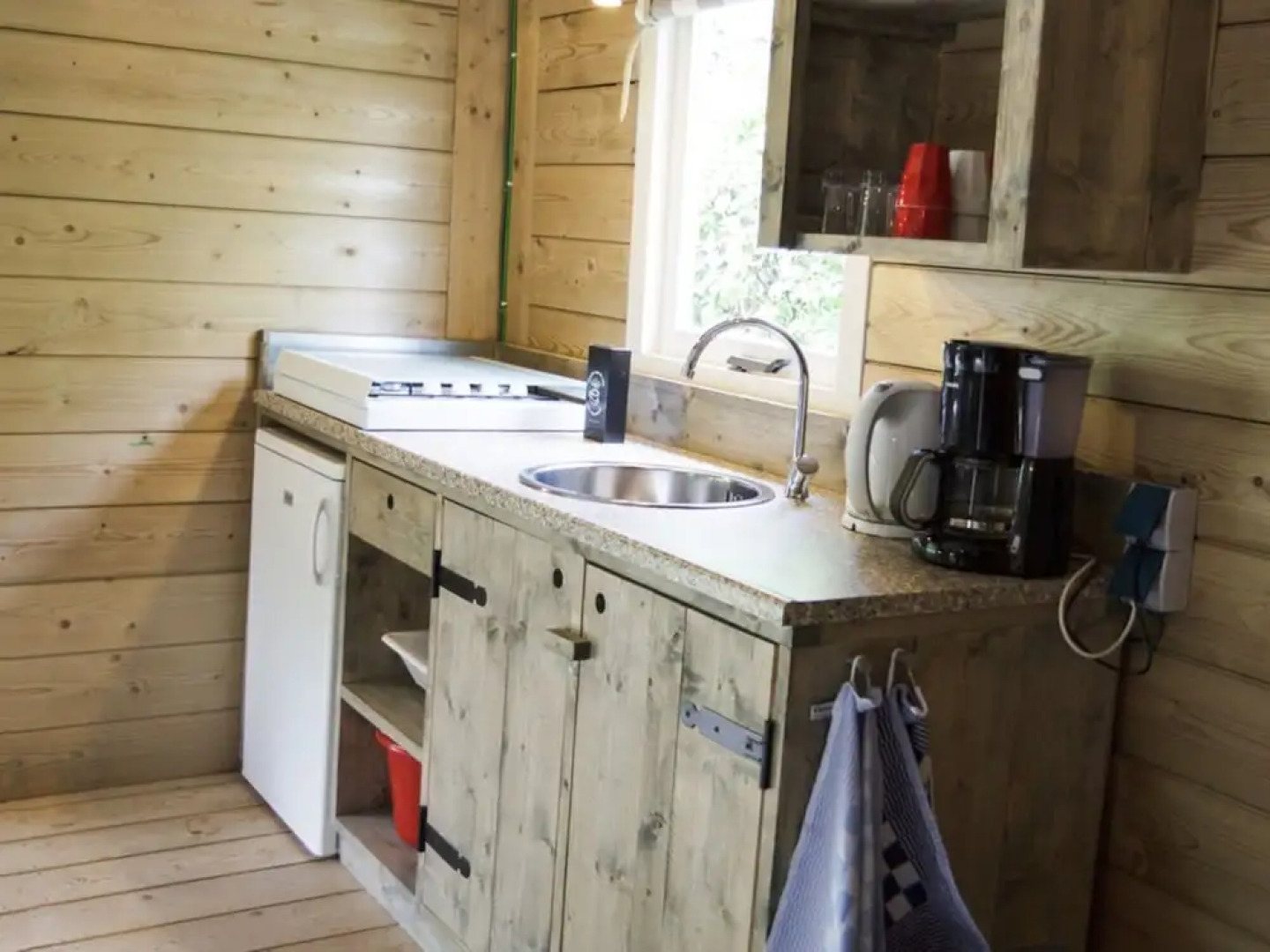 Campsite - Cozy Tentlodge With Roofed Terrace in a Green Area