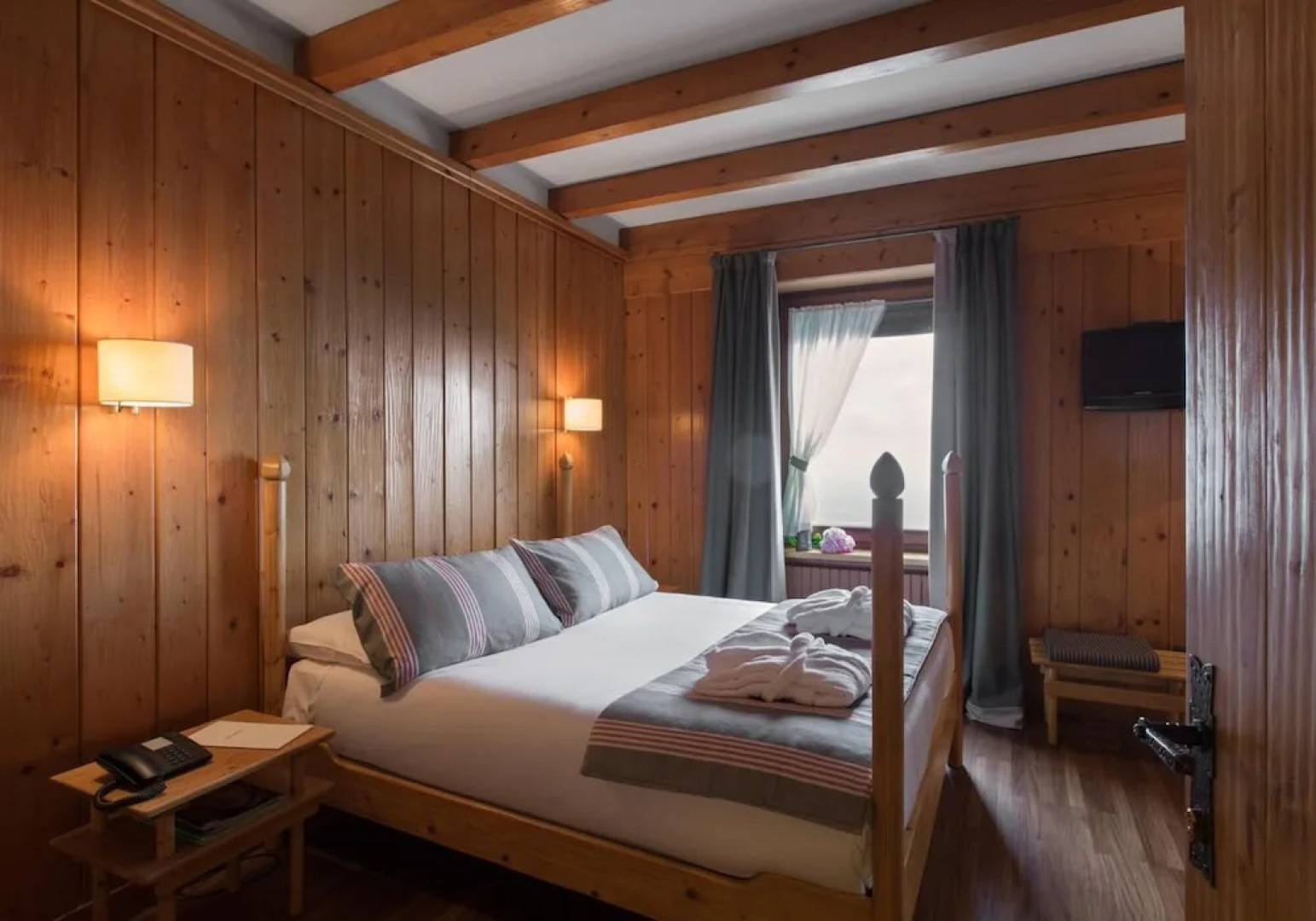 Albergo Ristorante Bucaneve