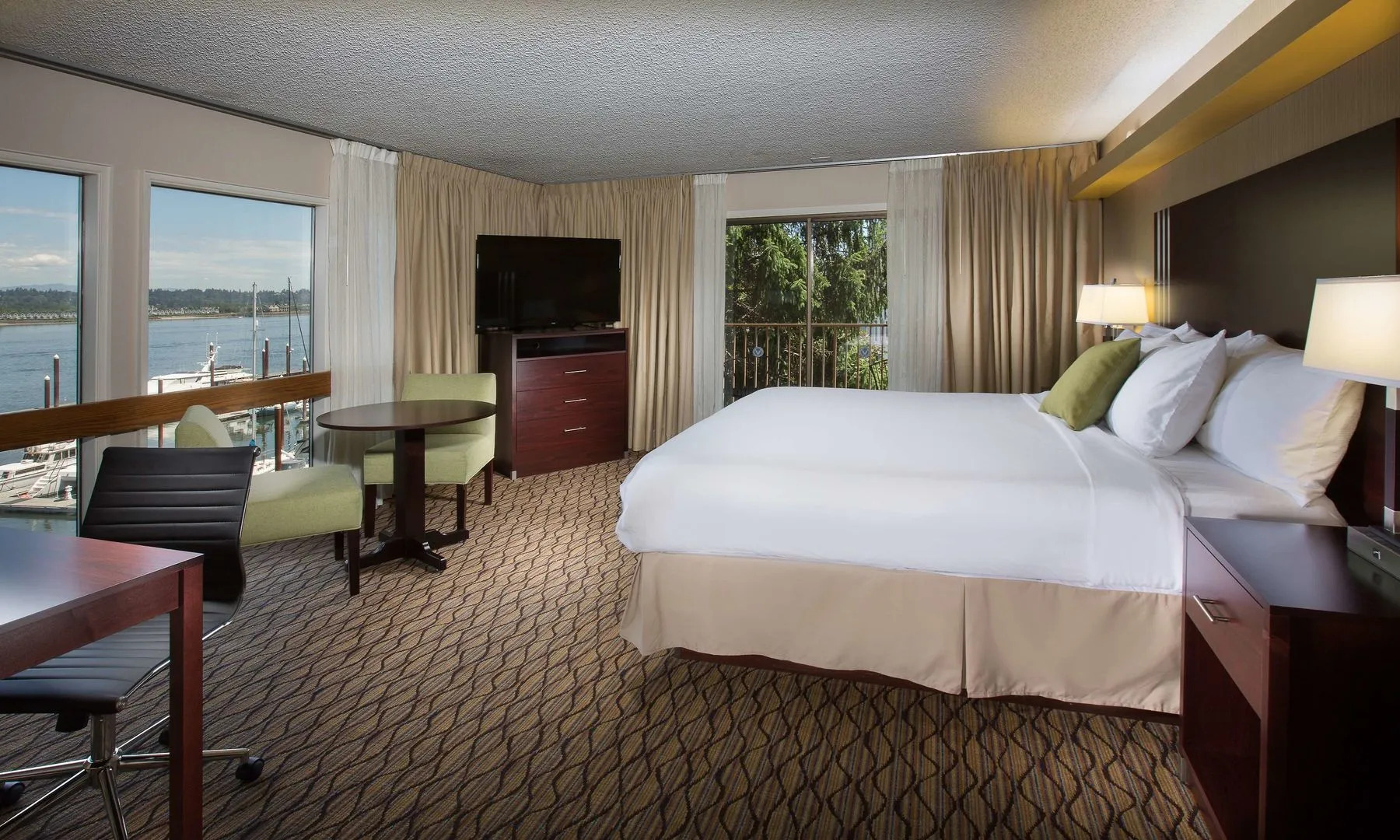 Holiday Inn Portland - Columbia Riverfront by IHG