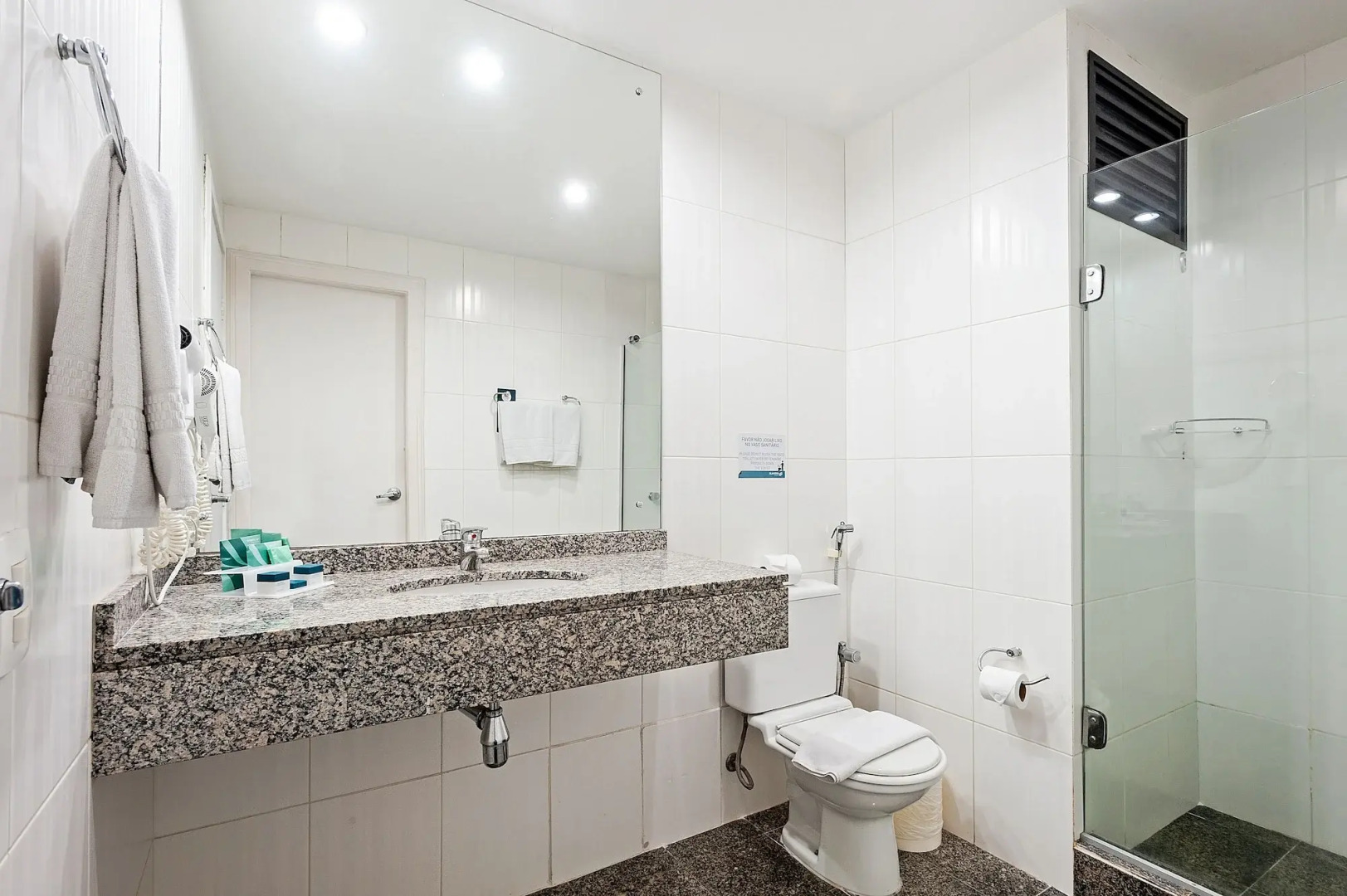 SLAVIERO Curitiba Shopping