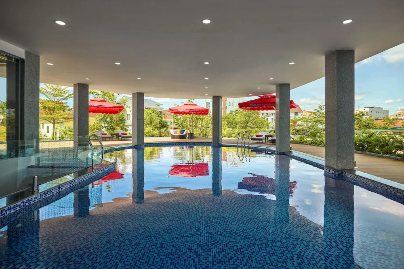 SAM Quang Binh Hotel