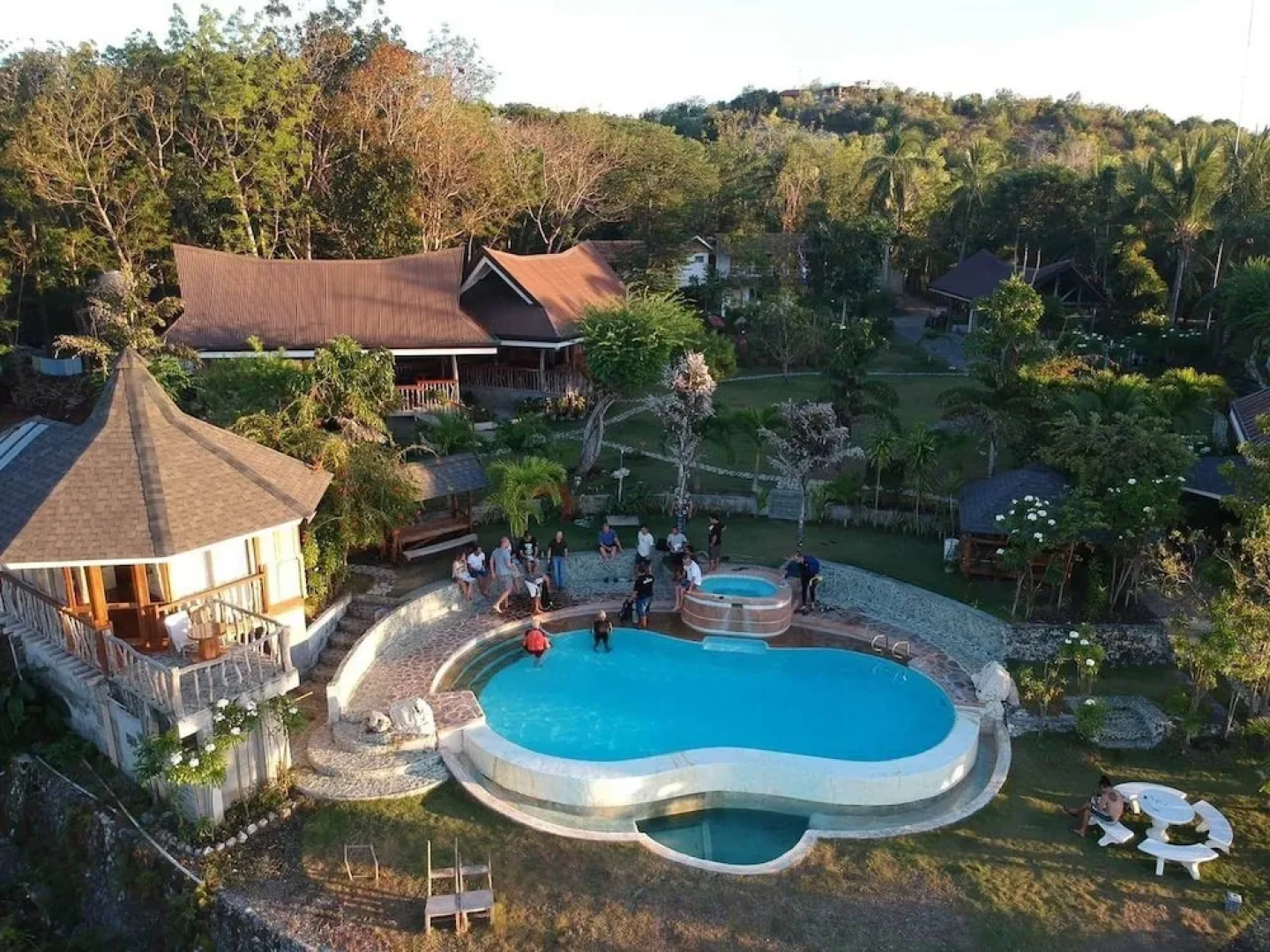 Cangdoki Resort and DIve Camp