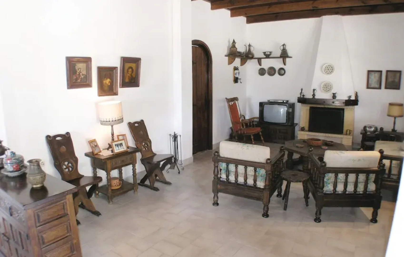 Awesome Home in Amfilochia With 3 Bedrooms