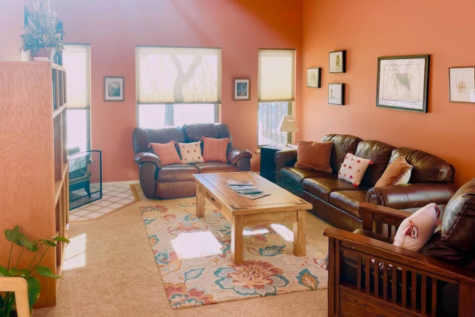 Sunlight Mountain Home w/ Hot Tub & View!