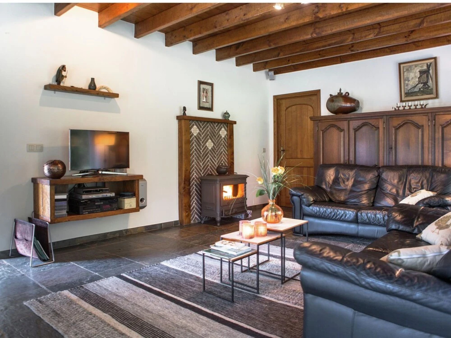 Quaint Holiday Home in Ravels With Garden