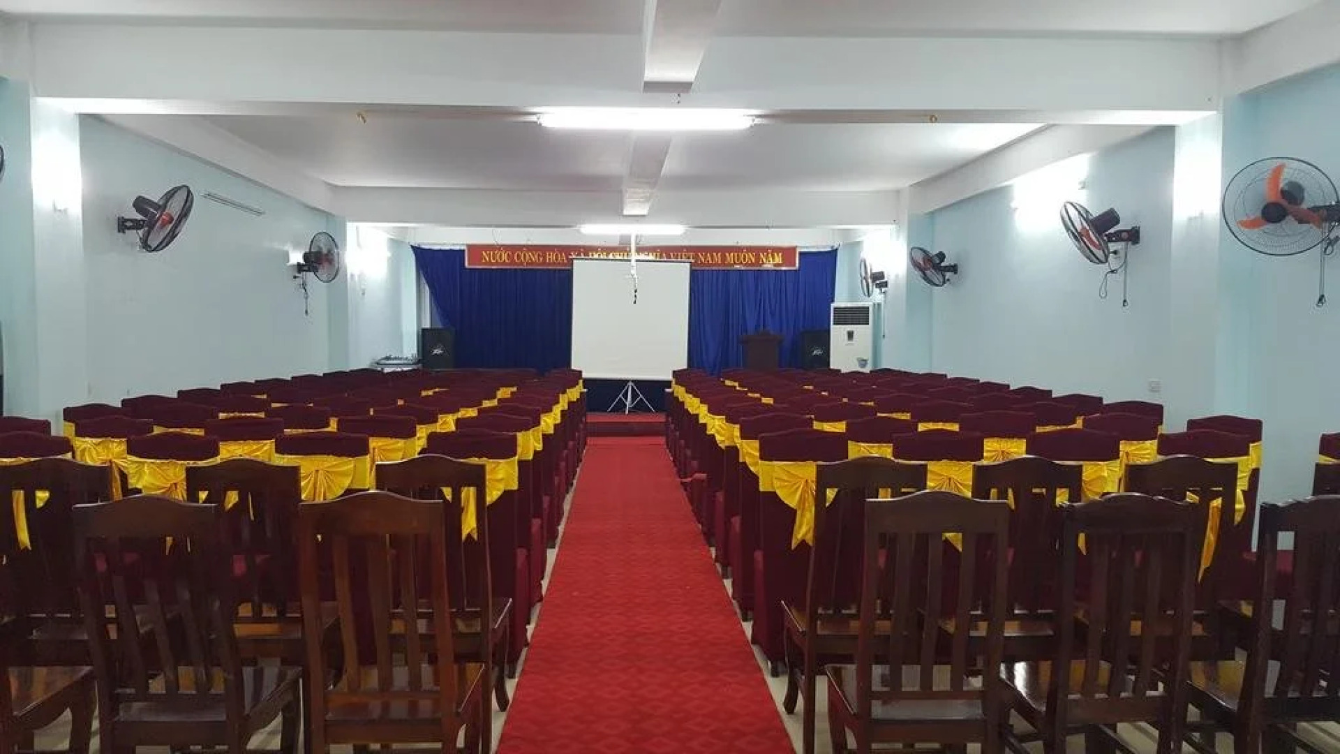 Thang Loi Tam Dao Hotel