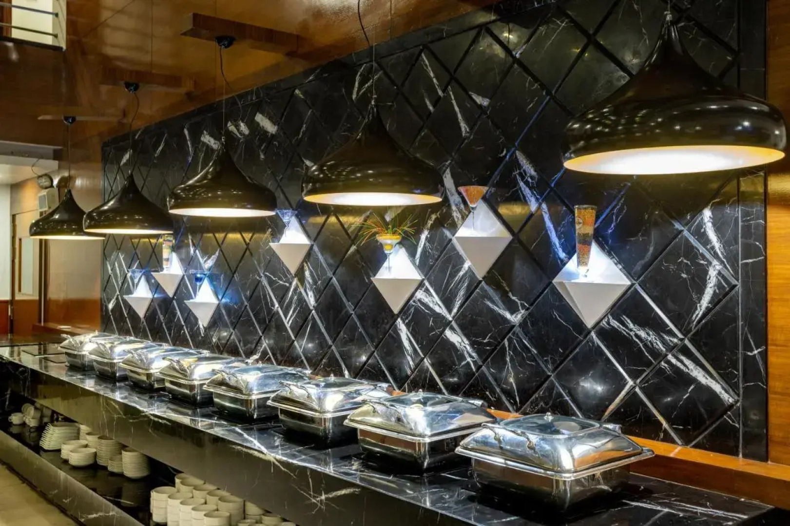 Diamond Palace Lords Plaza