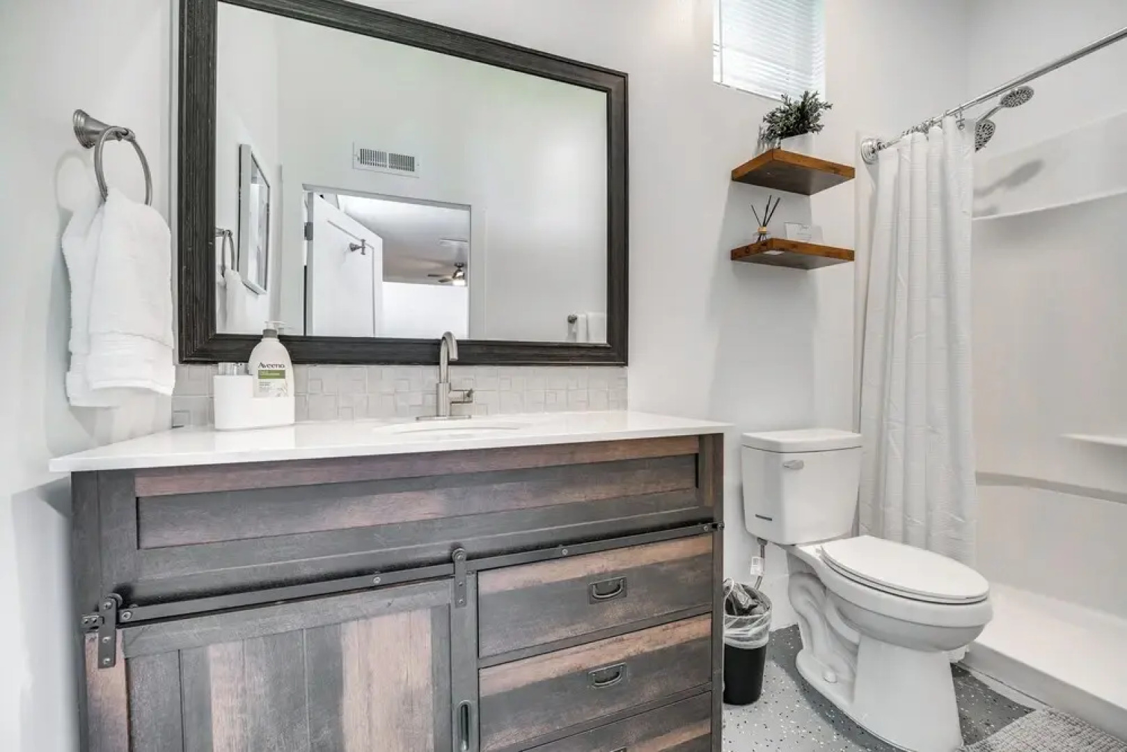 Pasco Studio Vacation Rental w/ Private Patio!