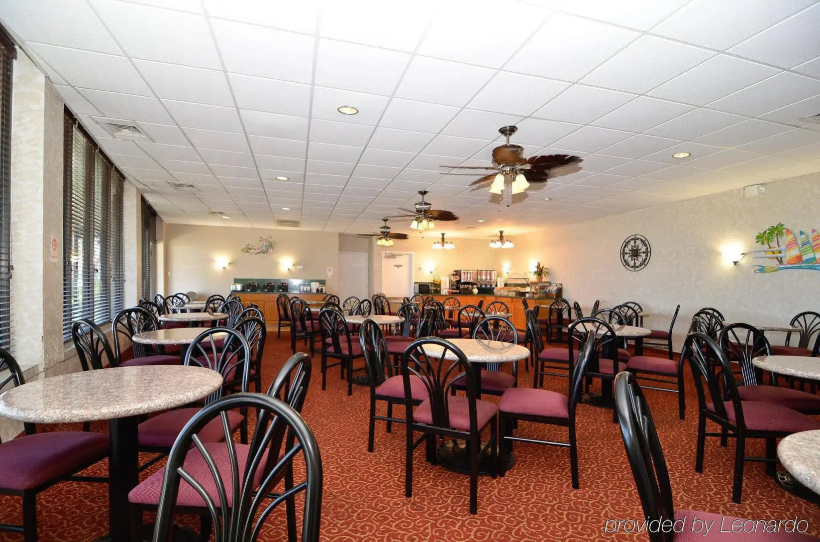 Clarion Pointe Galveston - Beachfront