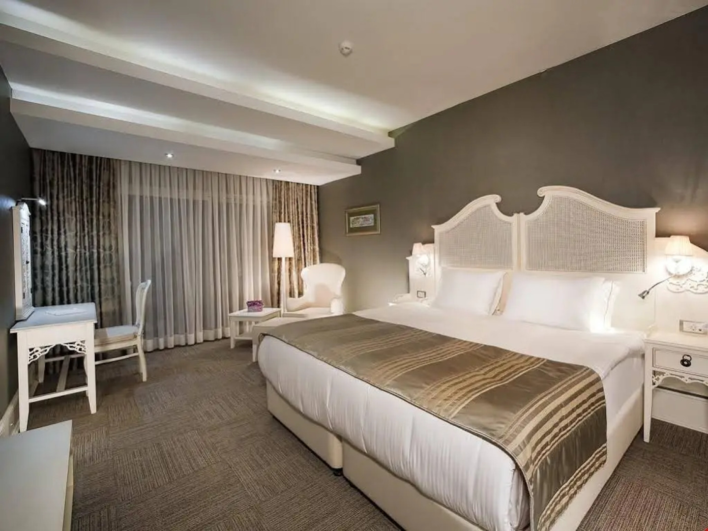 Porto Beach Resort Exclusive Alacati - Half Board